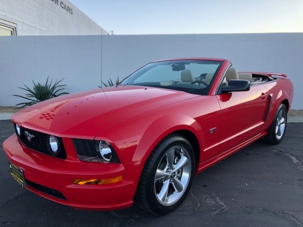 Used-2007-Ford-Mustang-GT-Deluxe