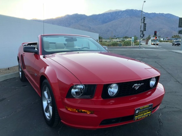 Used-2007-Ford-Mustang-GT-Deluxe
