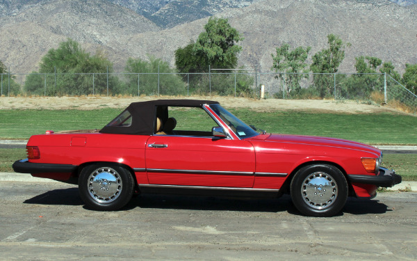 Used-1989-Mercedes-Benz-560-SL-Roadster