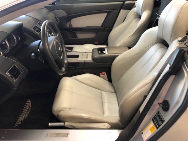 Used-2014-Aston-Martin-V8-Vantage-Roadster