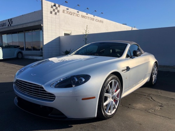 Used-2014-Aston-Martin-V8-Vantage-Roadster