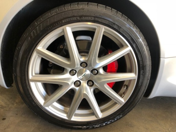 Used-2014-Aston-Martin-V8-Vantage-Roadster