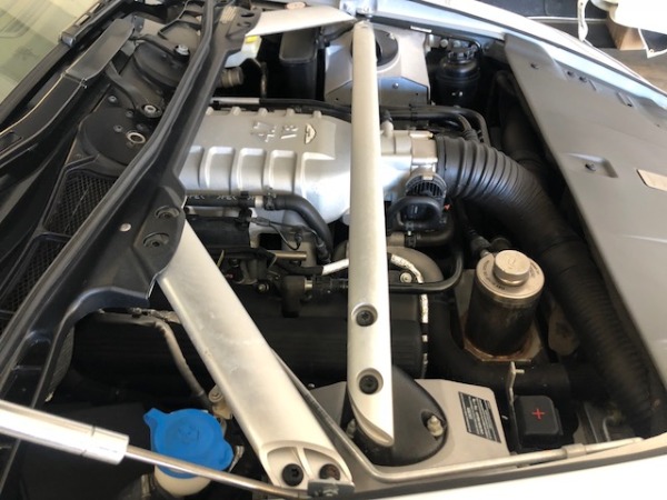 Used-2014-Aston-Martin-V8-Vantage-Roadster