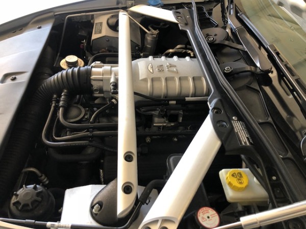 Used-2014-Aston-Martin-V8-Vantage-Roadster