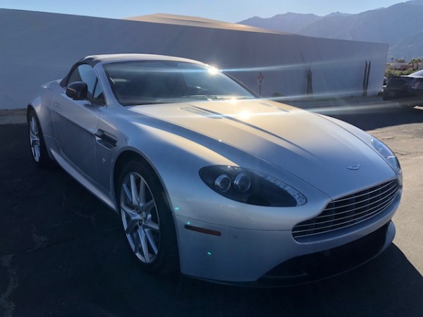 Used-2014-Aston-Martin-V8-Vantage-Roadster