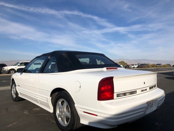 Used-1994-Oldsmobile-Cutlass-Supreme