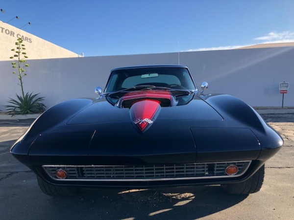 Used-1965-CHEVROLET-CORVETTE-C2-6-SPEED-TREMEC