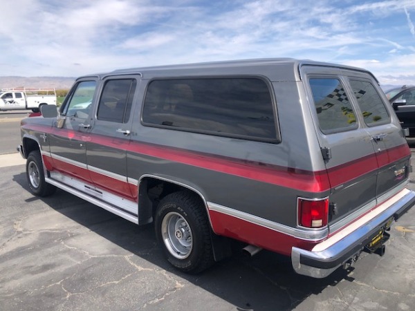 Used-1988-Chevrolet-Suburban-4x4-EFi-V8