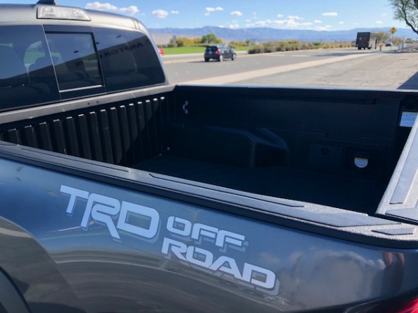 Used-2018-Toyota-Tacoma-TRD-Off-Road