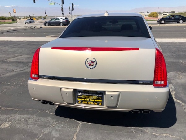 Used-2009-Cadillac-DTS-Luxury-6-Passenger