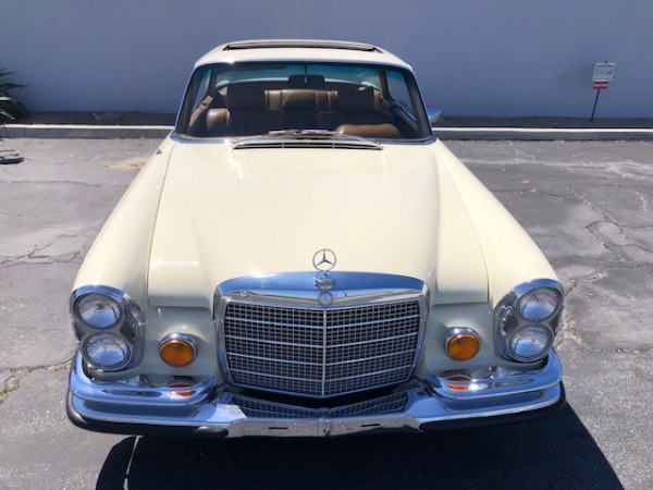 Used-1971-Mercedes-Benz-280-SE-35-V8