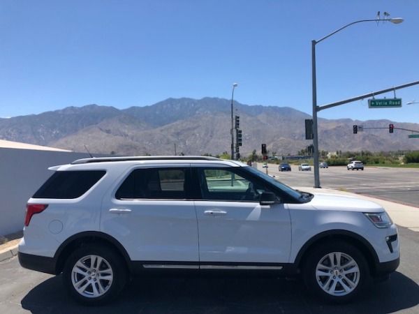 Used-2018-Ford-Explorer-XLT