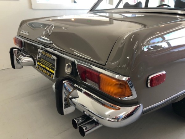 Used-1970-Mercedes-Benz-280-SL-Roadster