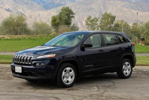 Used-2015-Jeep-Cherokee-Sport