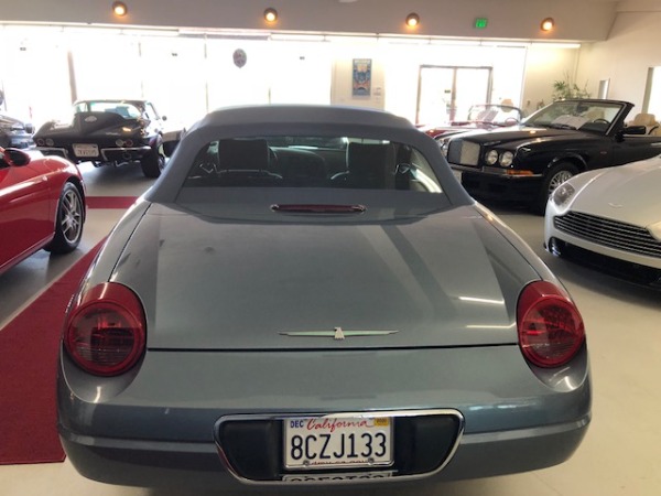 Used-2005-Ford-Thunderbird-Deluxe
