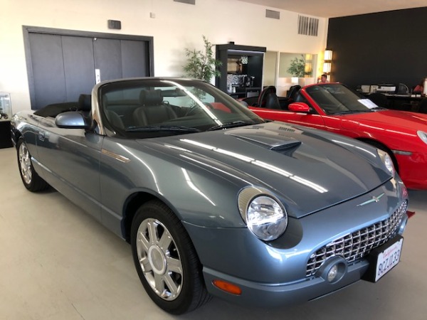 Used-2005-Ford-Thunderbird-Deluxe