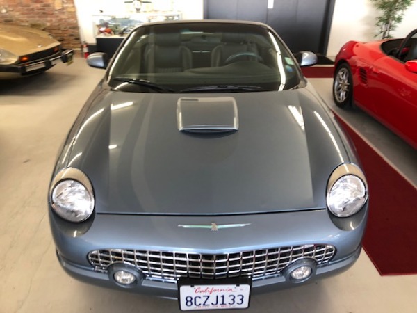 Used-2005-Ford-Thunderbird-Deluxe