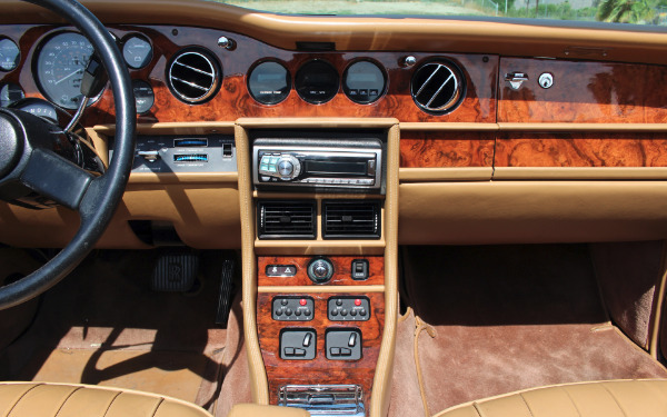 Used-1987-Rolls-Royce-Corniche-II