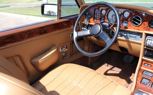 Used-1987-Rolls-Royce-Corniche-II