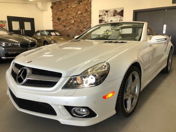 Used-2011-Mercedes-Benz-SL-Class-SL-550