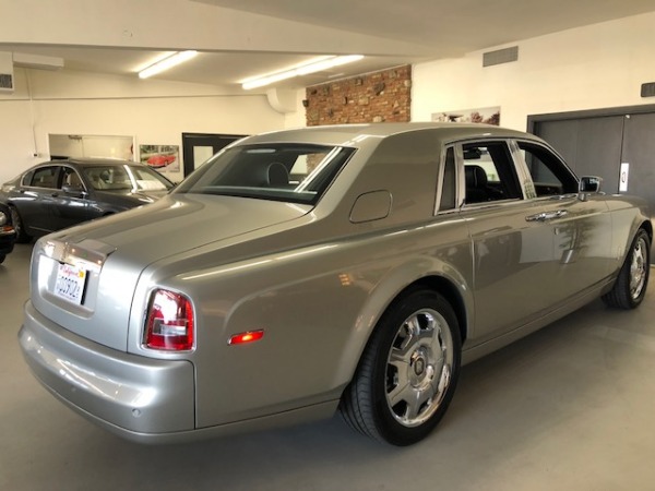 Used-2009-Rolls-Royce-Phantom-Low-Miles