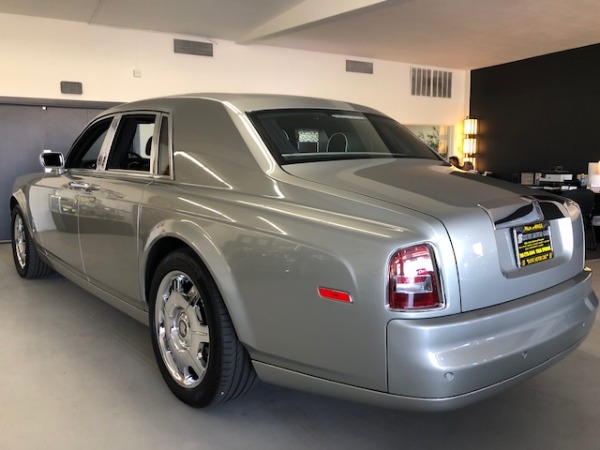 Used-2009-Rolls-Royce-Phantom-Low-Miles