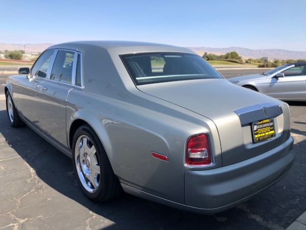 Used-2009-Rolls-Royce-Phantom-Low-Miles