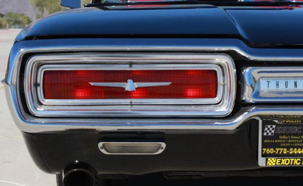 Used-1964-Ford-Thunderbird