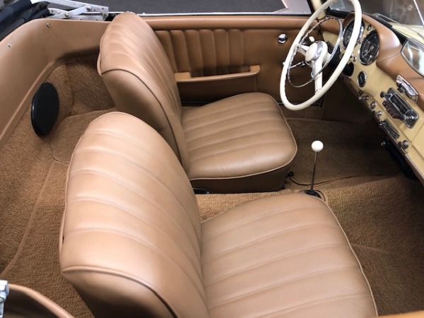 Used-1959-Mercedes-Benz-190SL