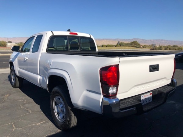 Used-2018-Toyota-Tacoma-SR