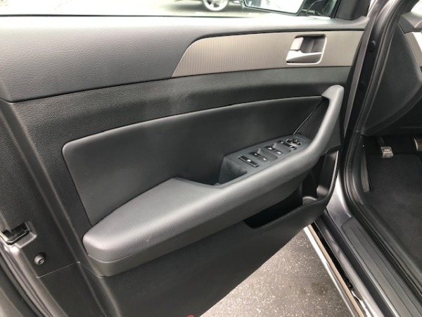 Used-2019-Hyundai-Sonata-Sport