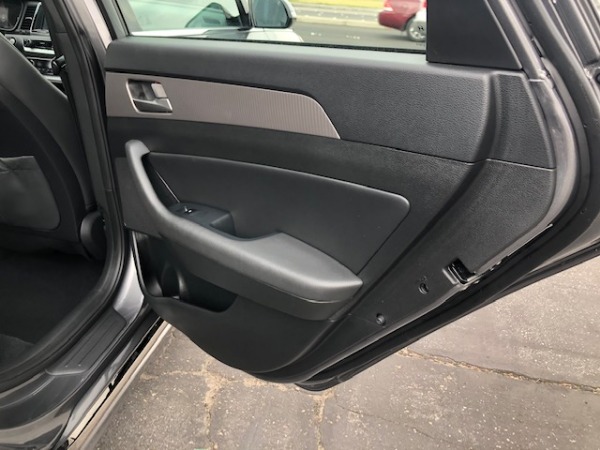 Used-2019-Hyundai-Sonata-Sport