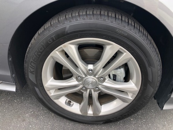 Used-2019-Hyundai-Sonata-Sport