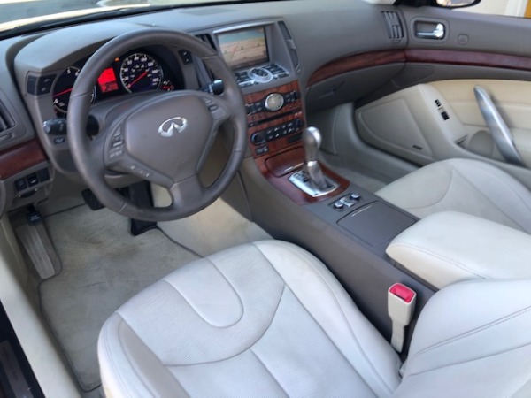 Used-2009-INFINITI-G37