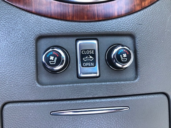 Used-2009-INFINITI-G37