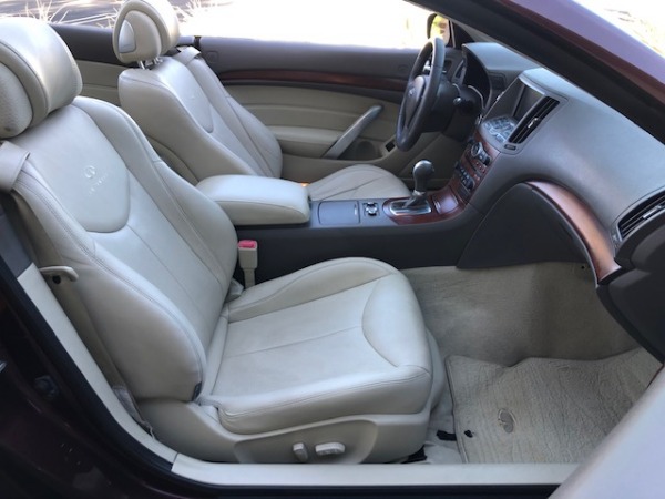 Used-2009-INFINITI-G37