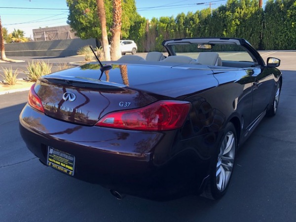 Used-2009-INFINITI-G37