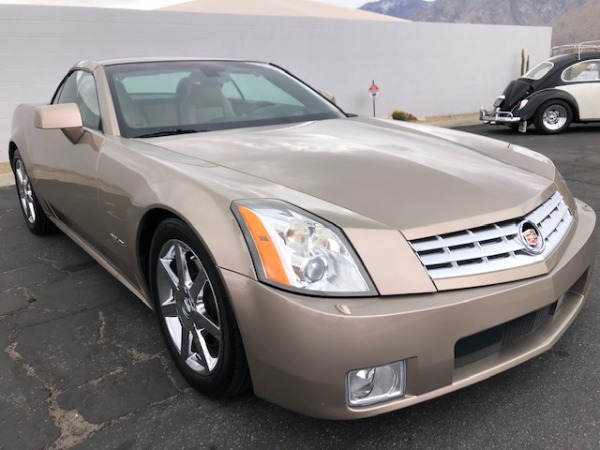 Used-2008-Cadillac-XLR