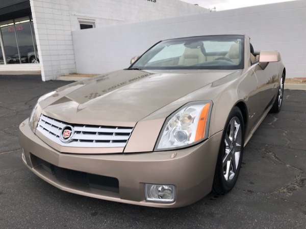 Used-2008-Cadillac-XLR