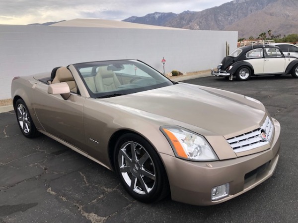 Used-2008-Cadillac-XLR