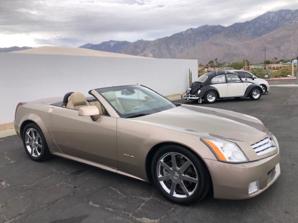 Used-2008-Cadillac-XLR