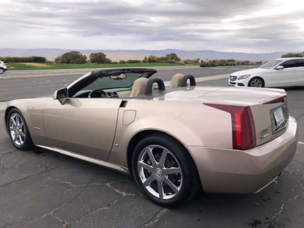 Used-2008-Cadillac-XLR