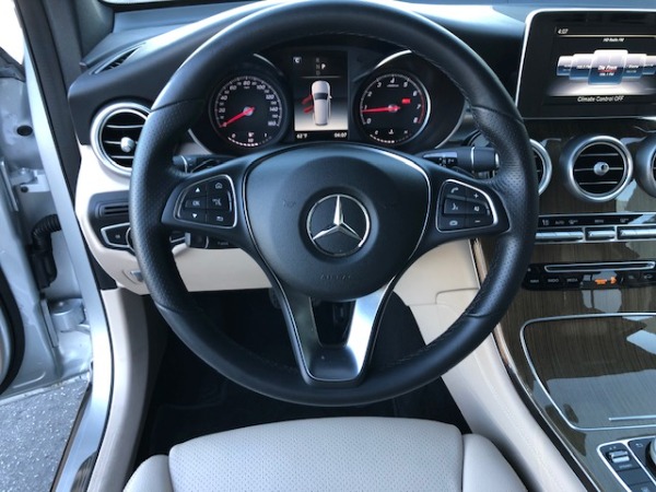 Used-2018-Mercedes-Benz-GLC-300-Turbo