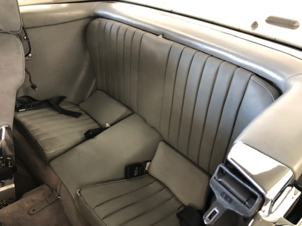 Used-1988-Mercedes-Benz-560-Class-560-SL