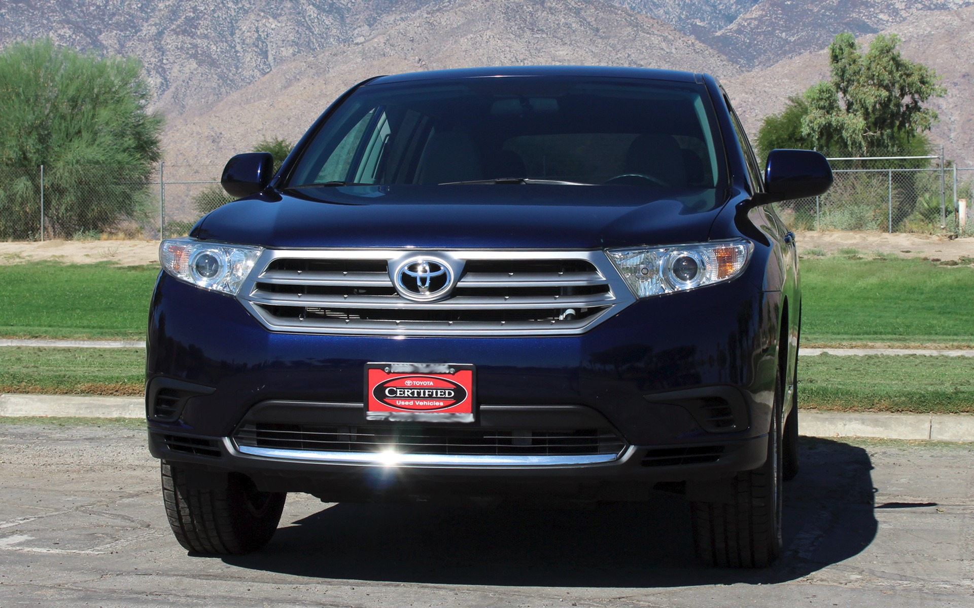 Used-2013-Toyota-Highlander.