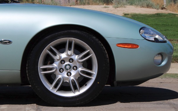 Used-2002-Jaguar-XK-Series-XK8