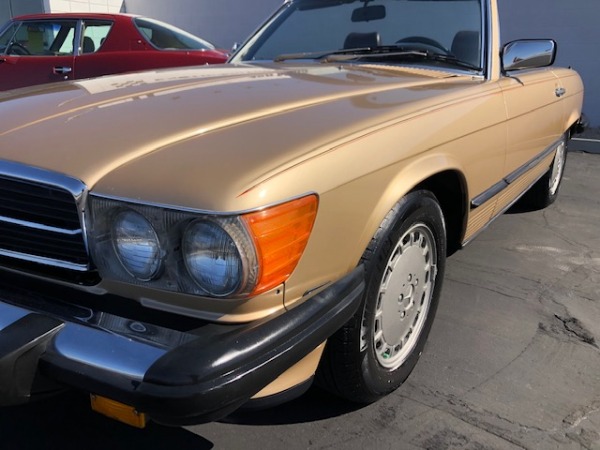 Used-1987-Mercedes-Benz-560-Class-560-SL