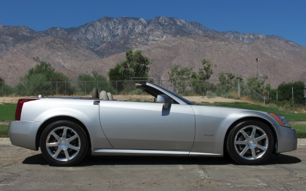 Used-2005-Cadillac-XLR