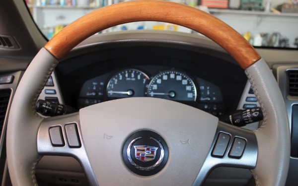 Used-2005-Cadillac-XLR