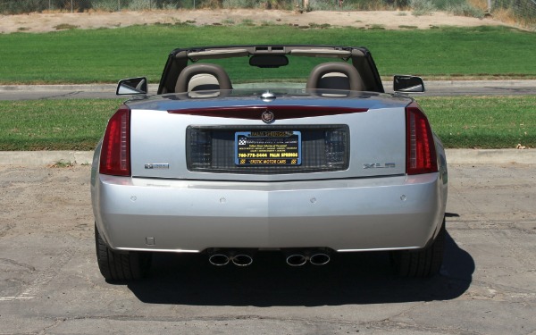 Used-2005-Cadillac-XLR